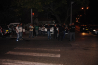  بالصور: الشرطة تتسبب بحادث طرق في شارع بياليك بمدينة الرملة 